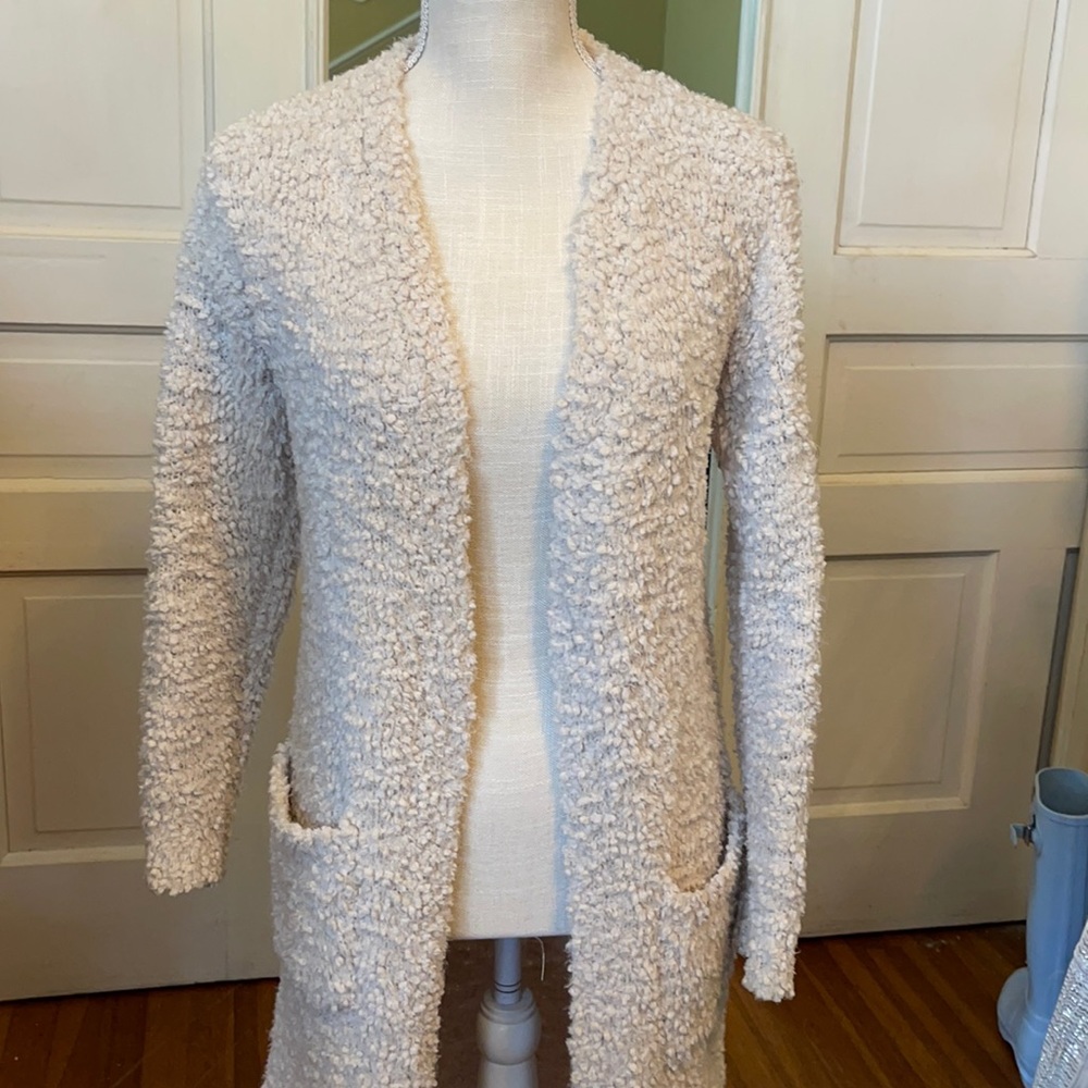 Sweater/ cardigan